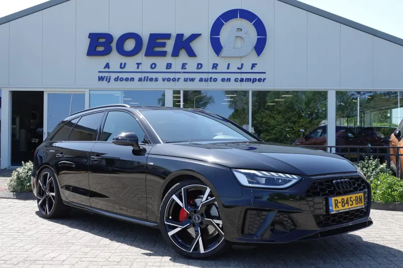Audi A4 (2022)