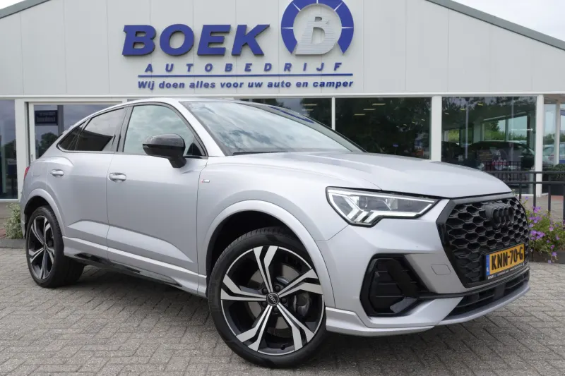 Audi Q3 (2023)