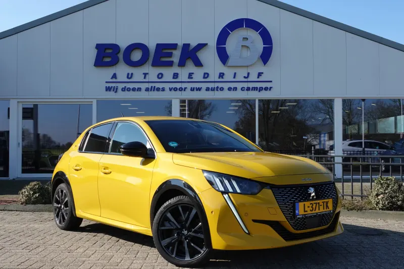Peugeot 208 (2021)