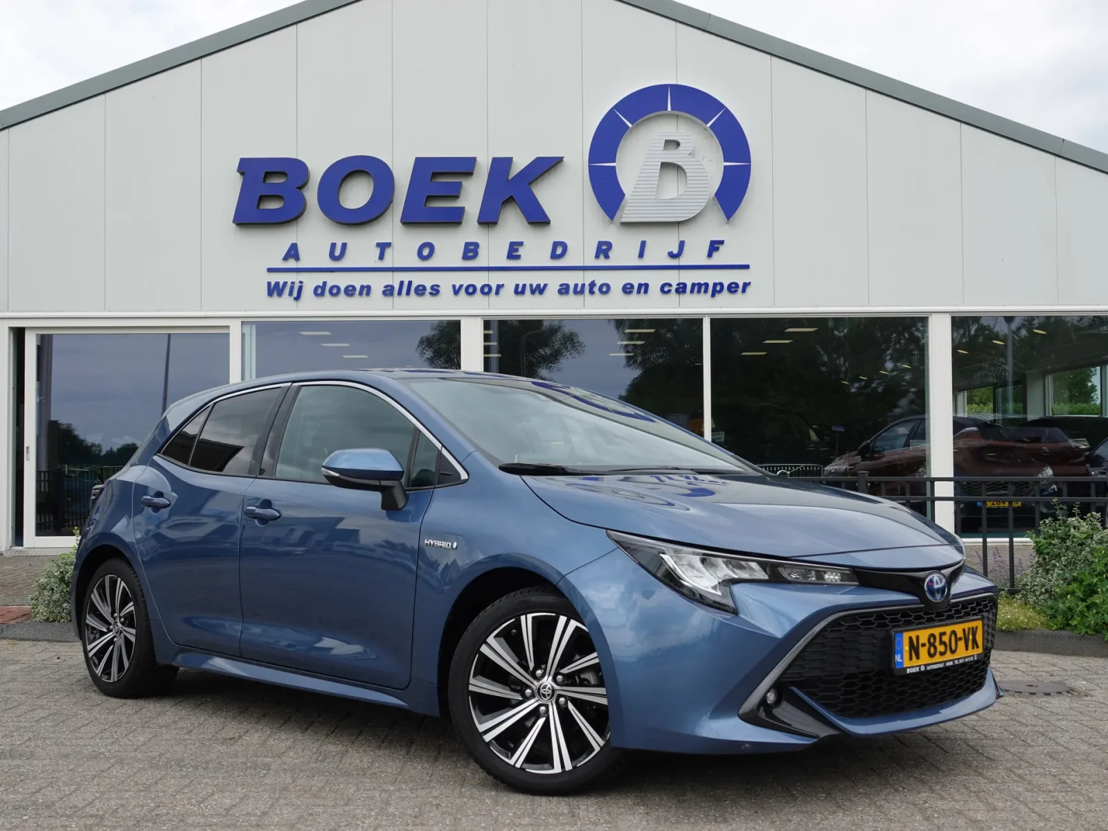 Toyota Corolla (2022) — foto 1