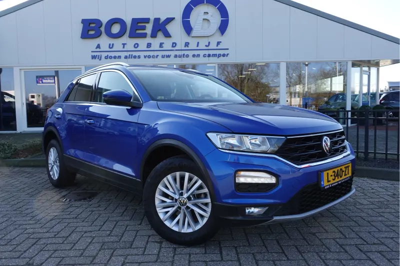 Volkswagen T-Roc (2021)