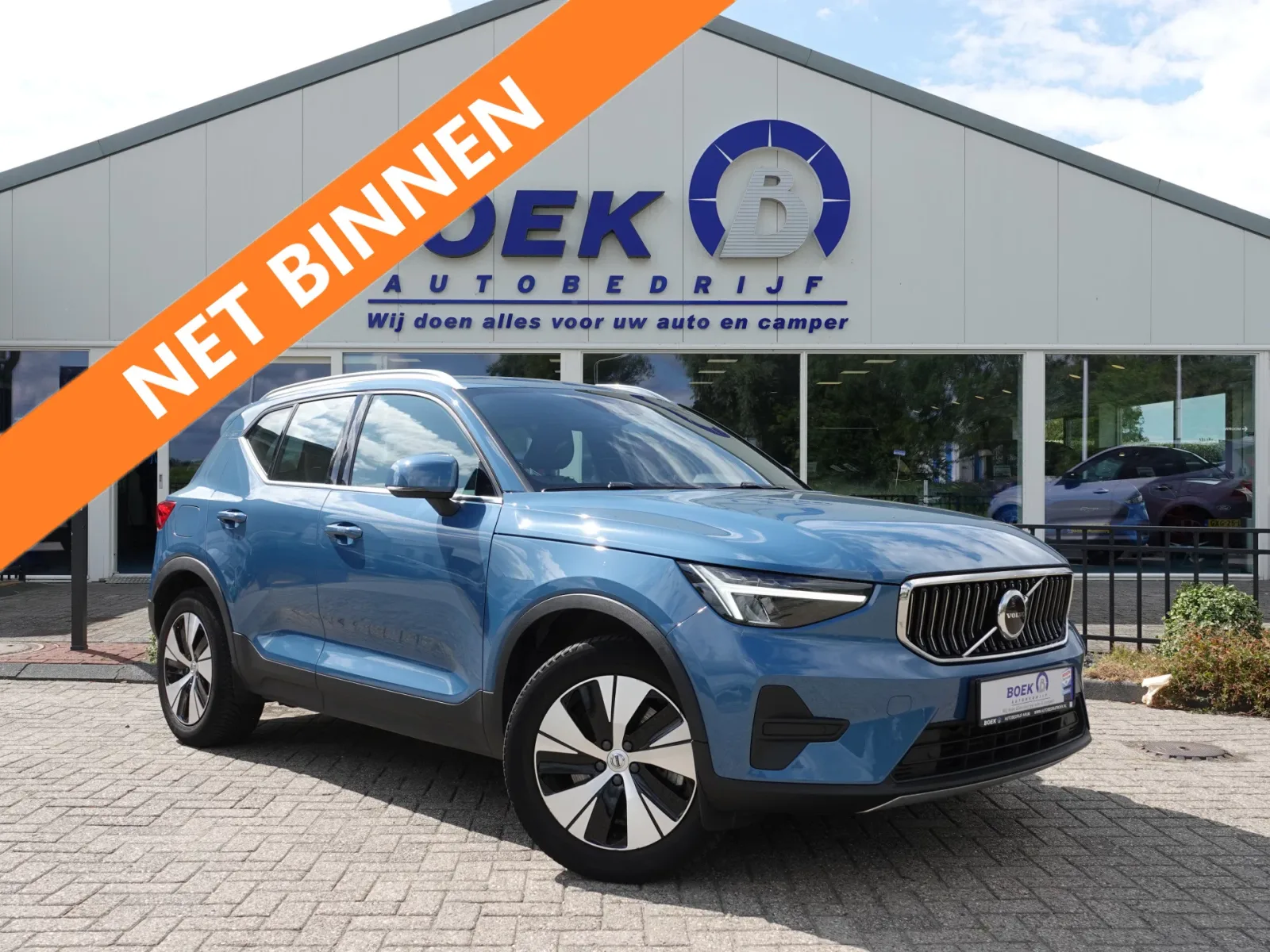 Volvo XC40 (2022) — foto 1