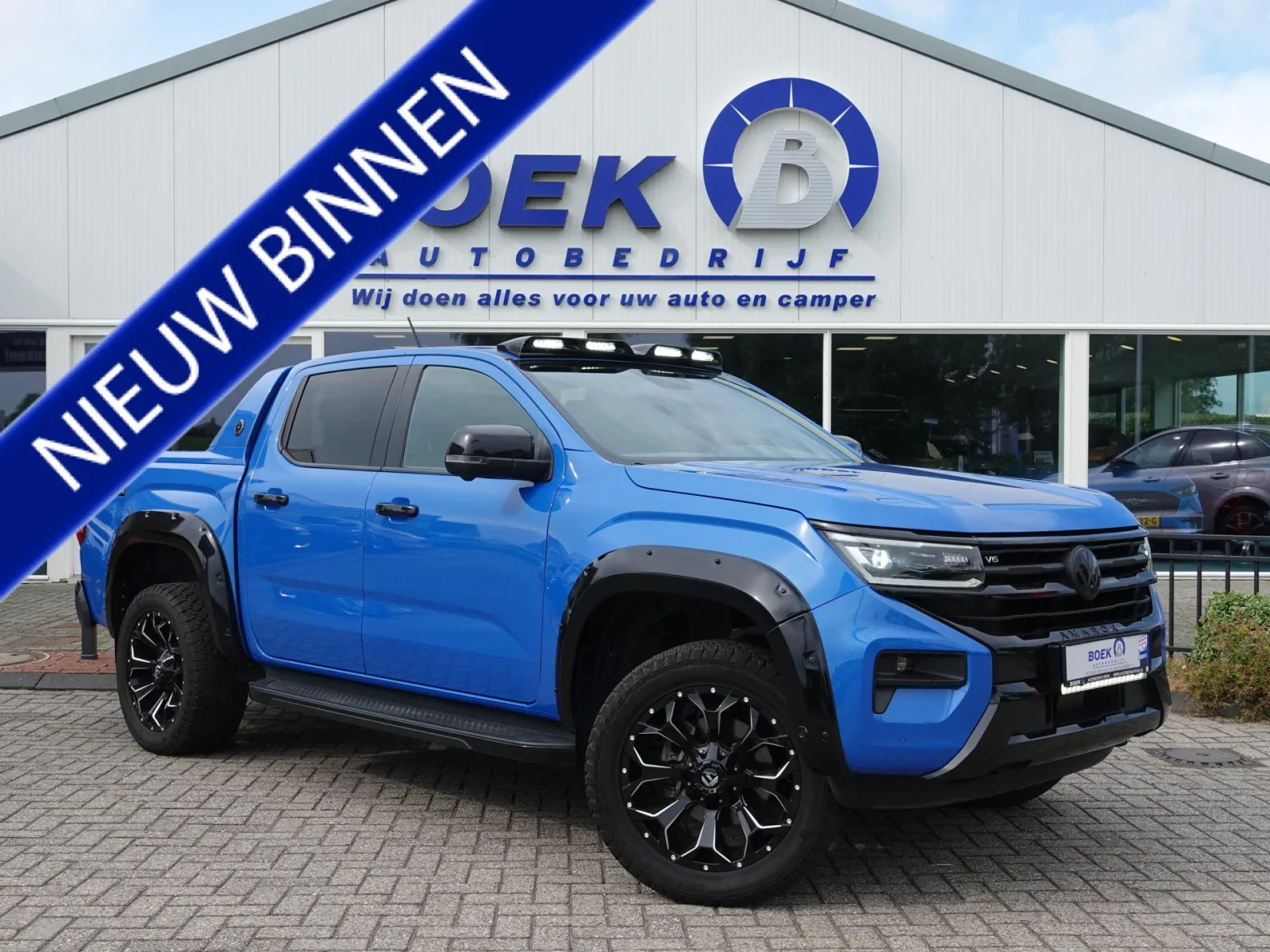 Volkswagen Amarok (2023) — foto 1