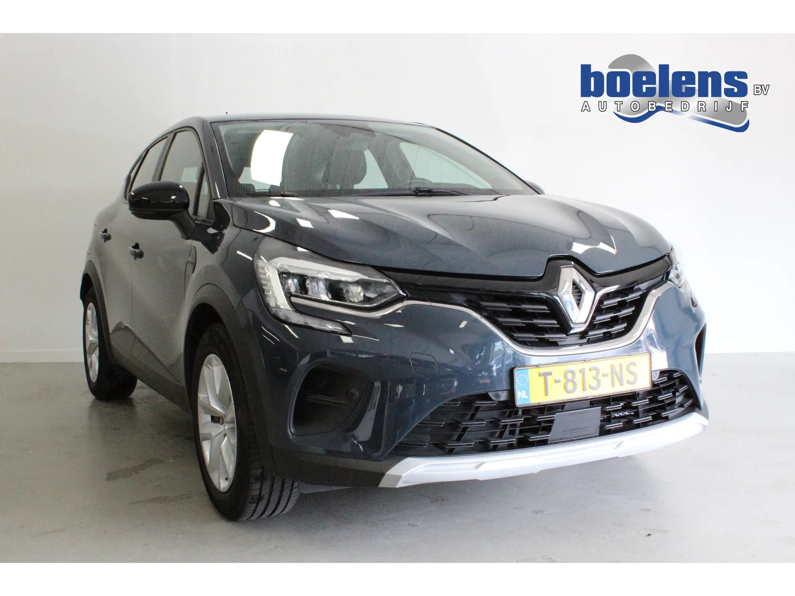 Renault Captur (2023) — foto 1