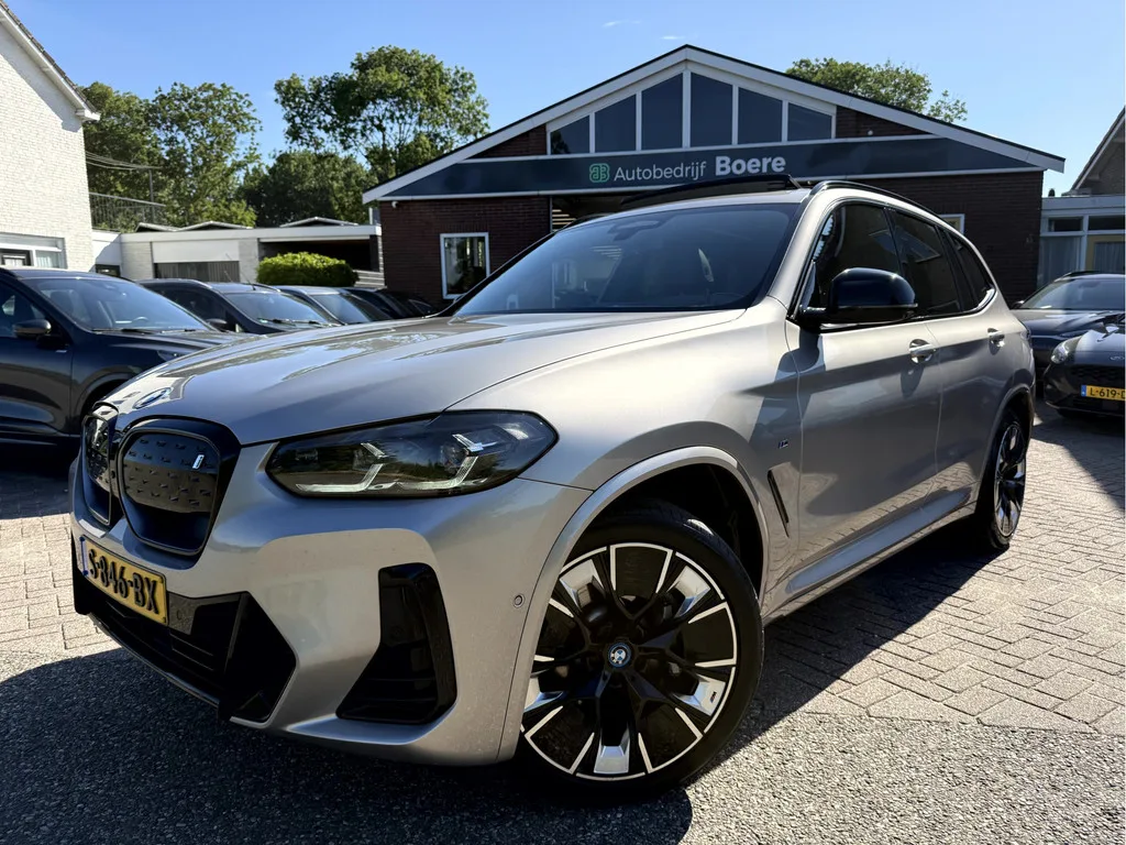 BMW iX3 (2022) — foto 1
