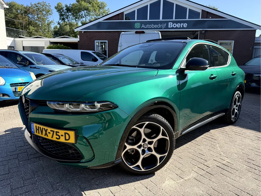 Alfa Romeo Tonale (2025) — foto 1
