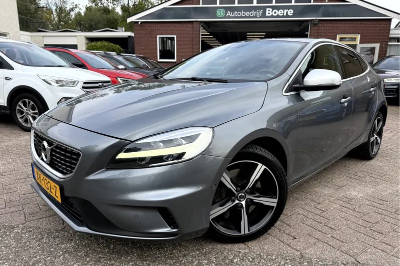 Volvo V40 (2019)