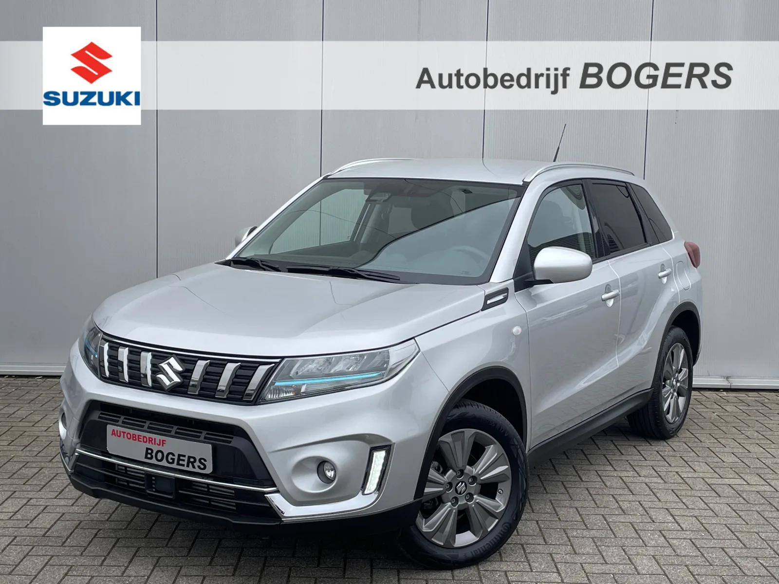 Suzuki Vitara (2024) — foto 1