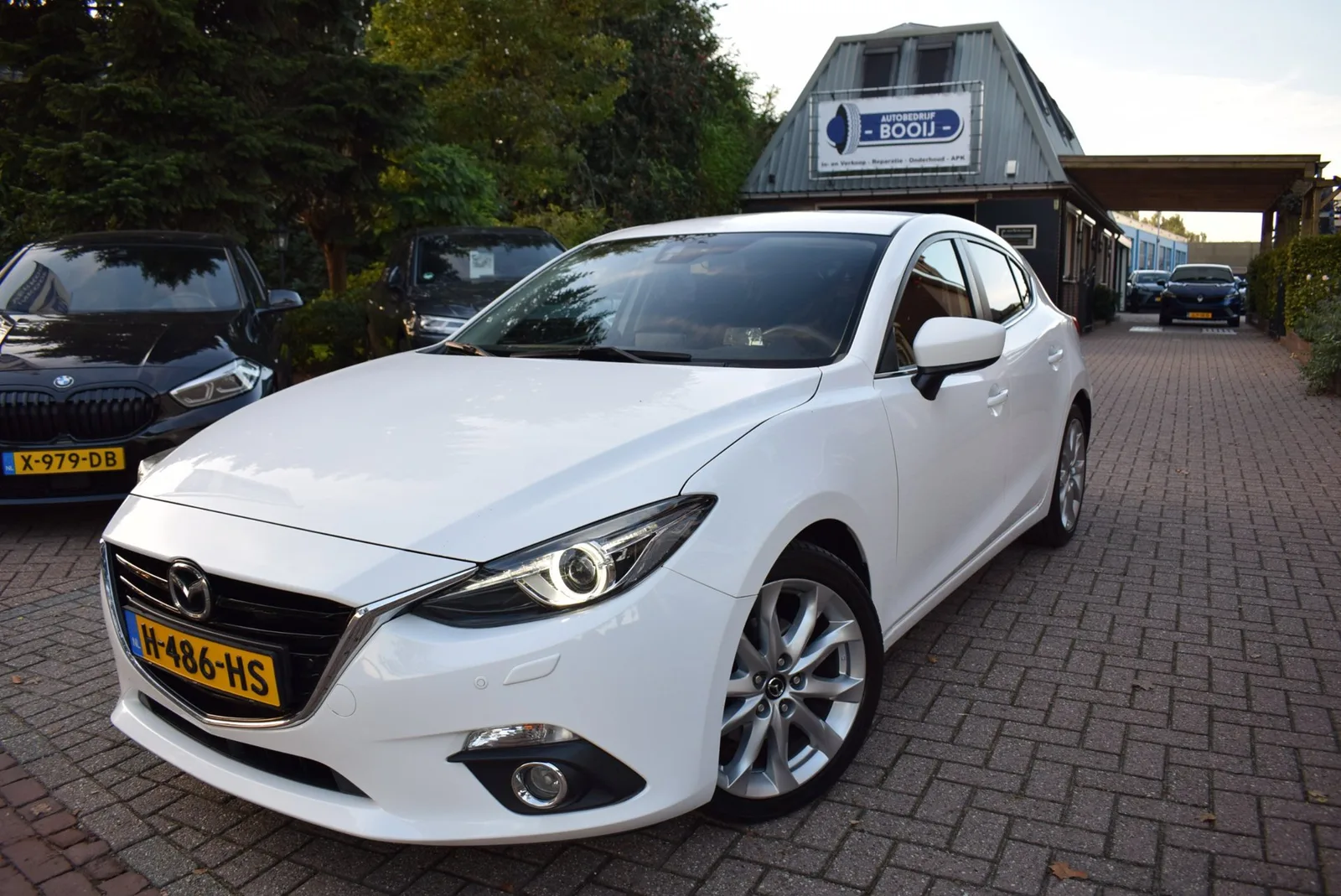 Mazda 3 (2016) — foto 1