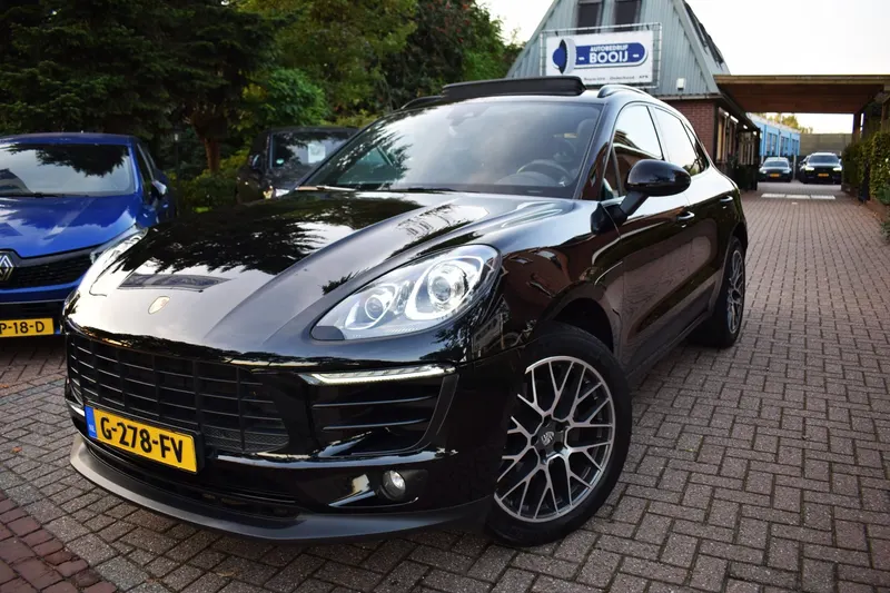 Porsche Macan (2018)