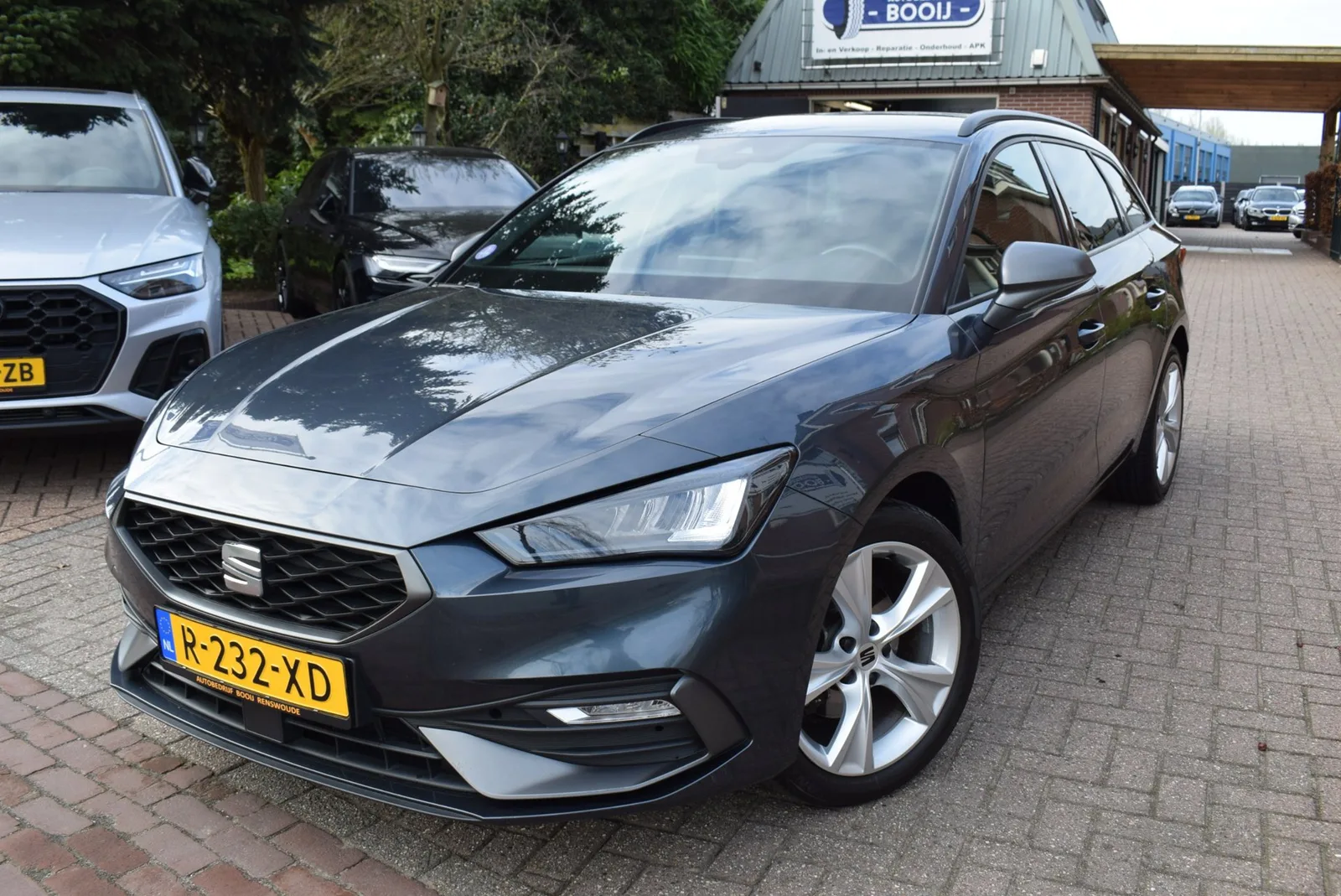 SEAT Leon Sportstourer (2021) — foto 1