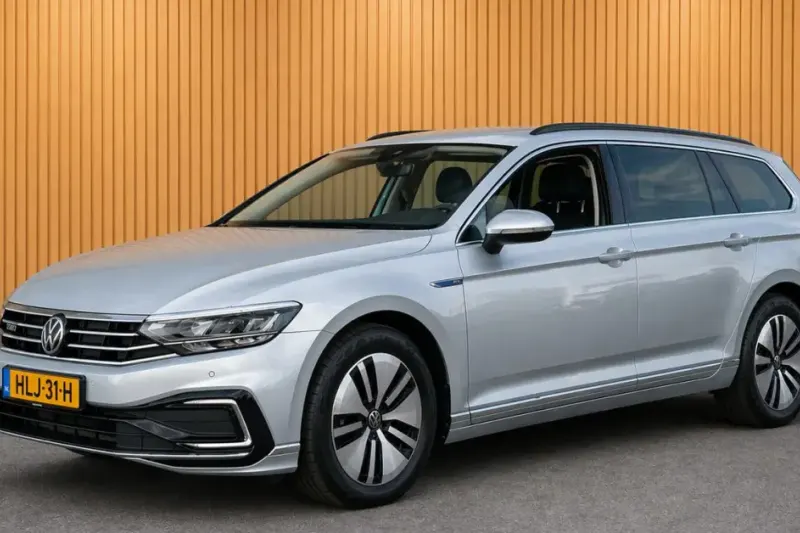 Volkswagen Passat (2022)