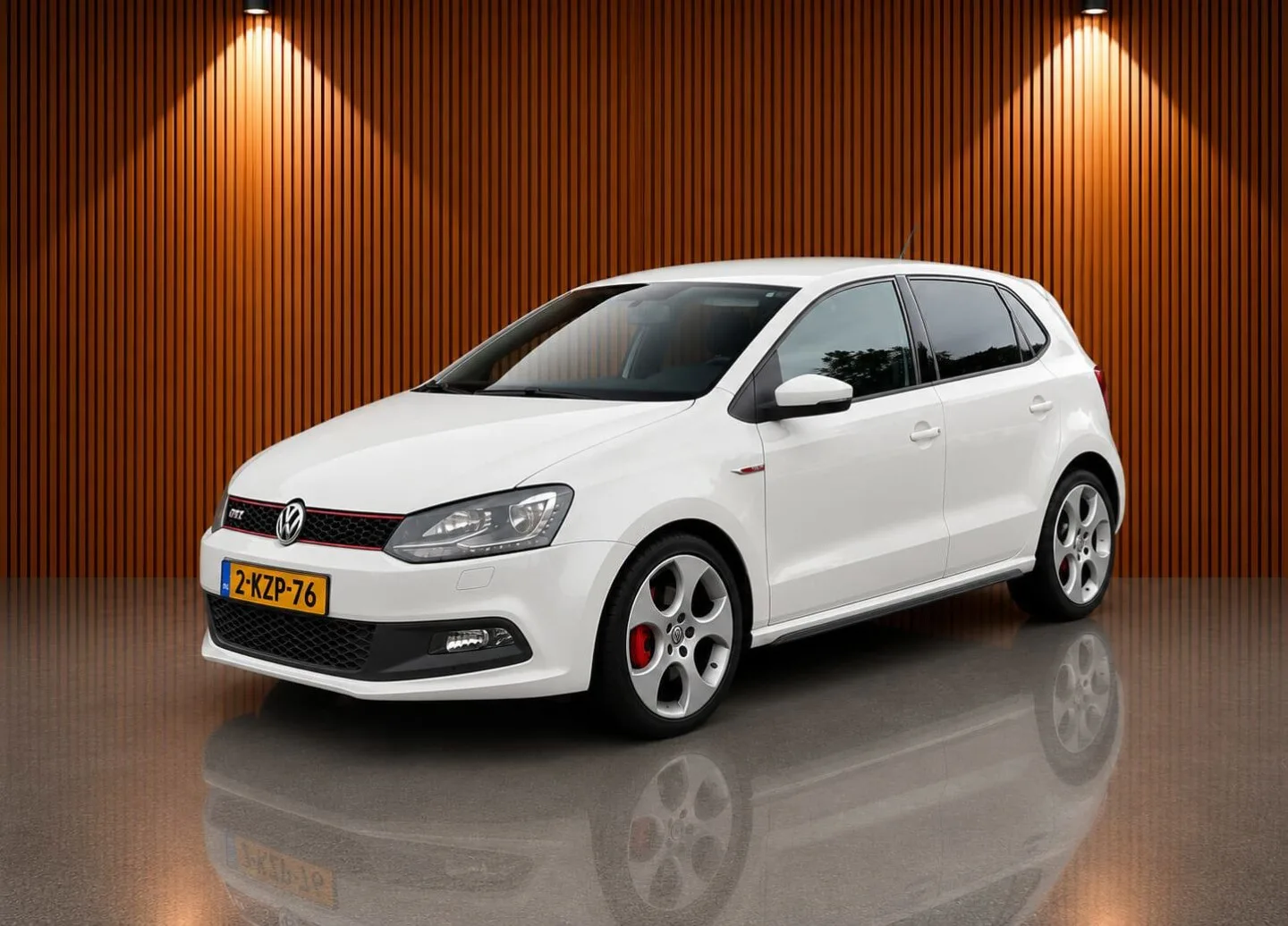 Volkswagen Polo (2011) — foto 1