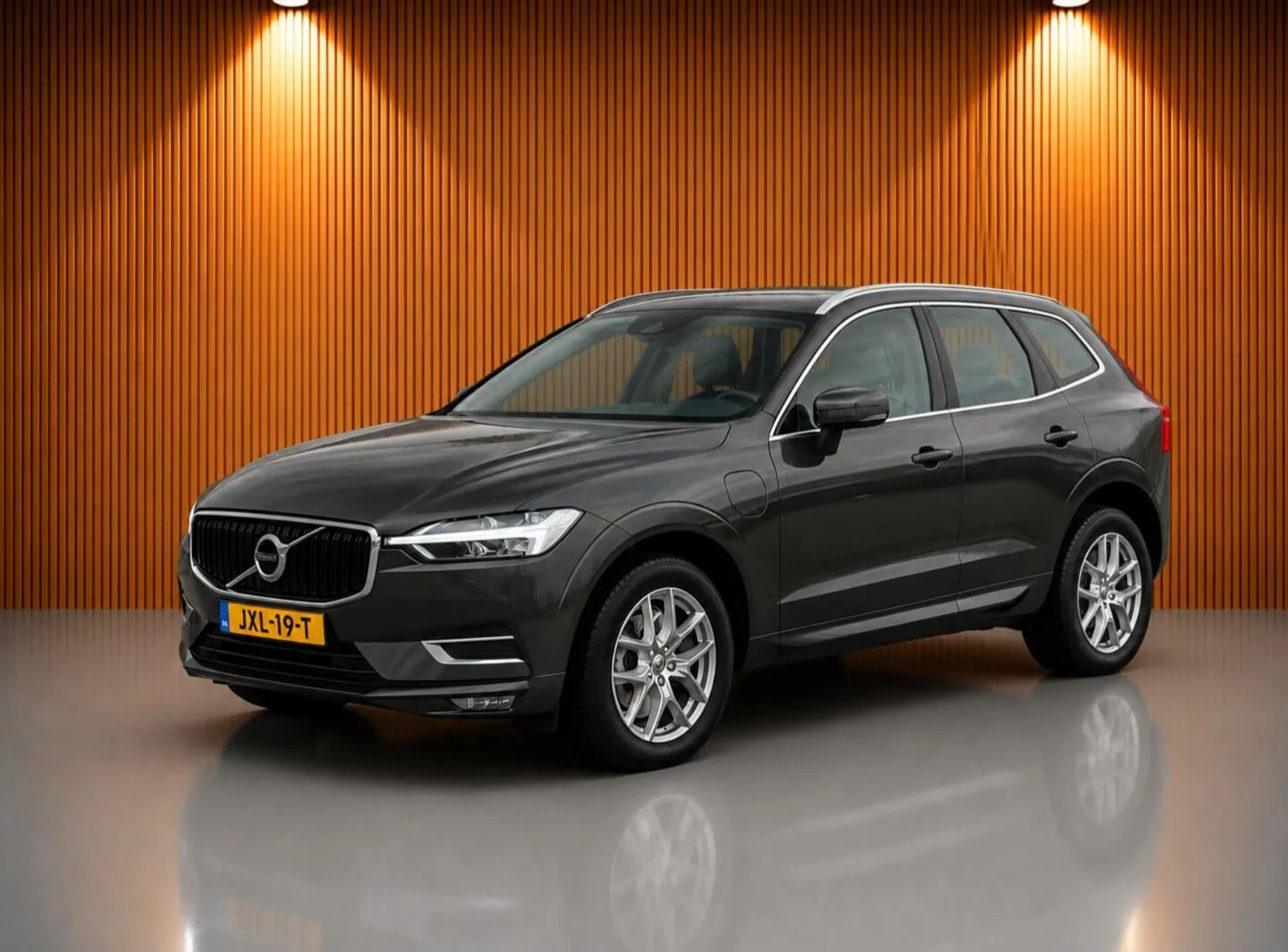 Volvo XC60 (2019) — foto 1