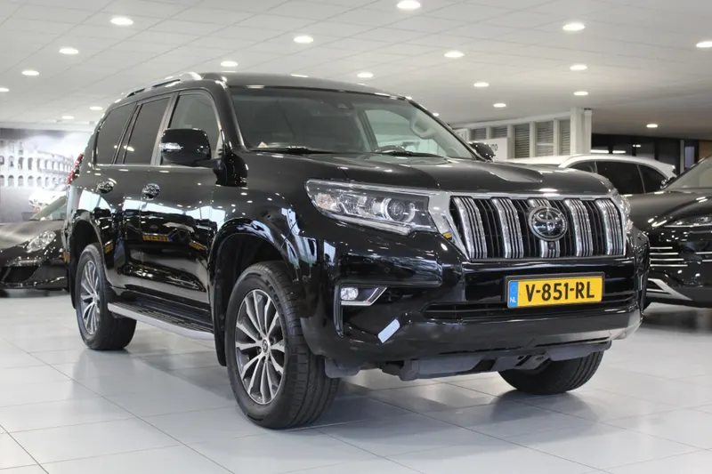 Toyota Land Cruiser (2018)