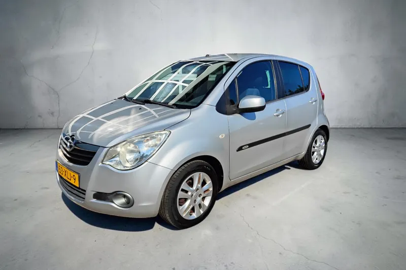 Opel Agila (2012)