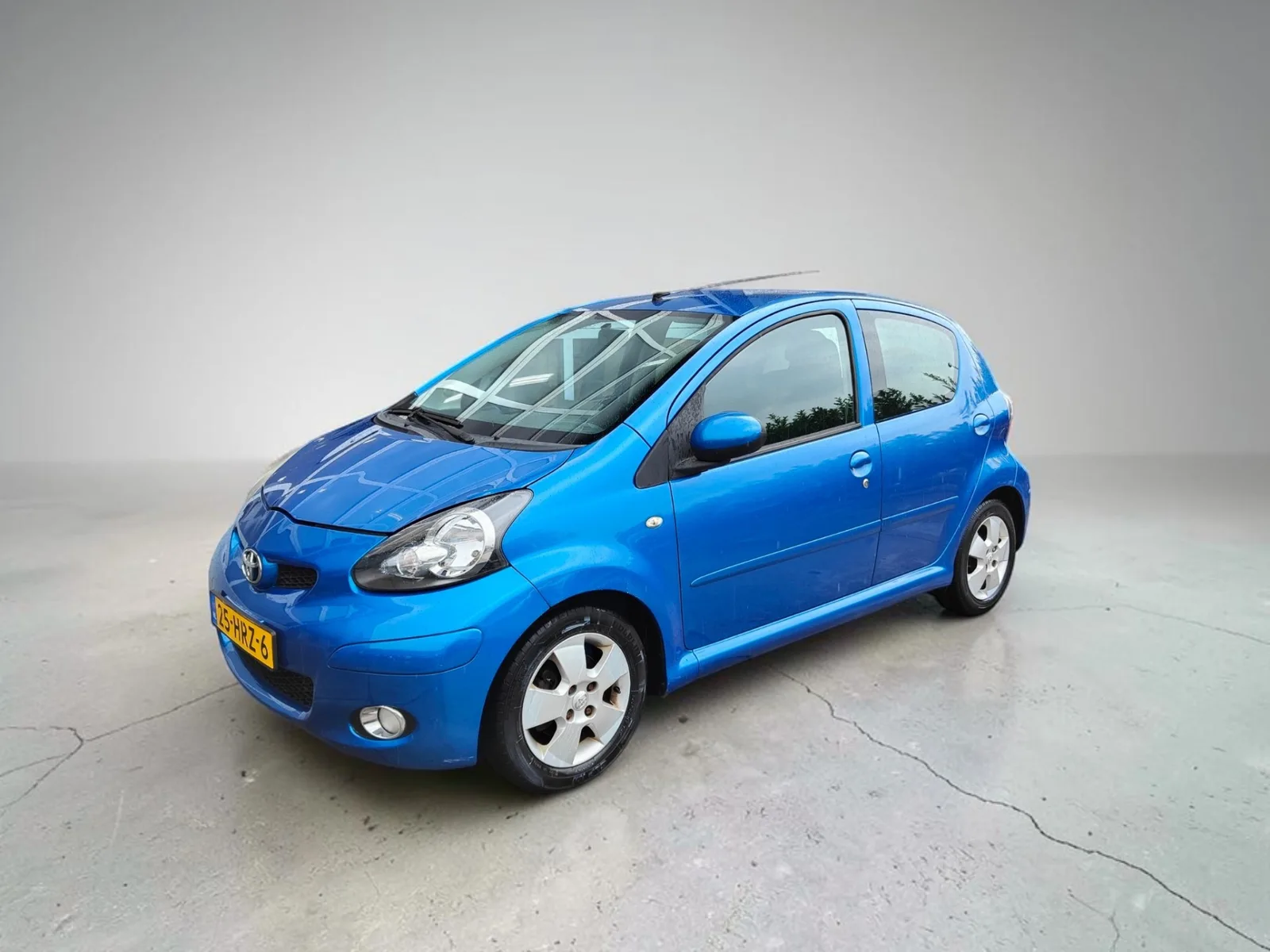 Toyota Aygo (2009) — foto 1