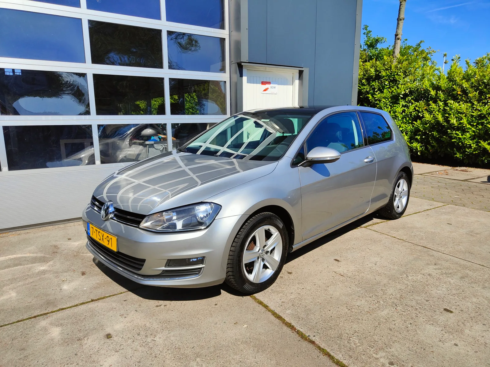 Volkswagen Golf (2014) — foto 1