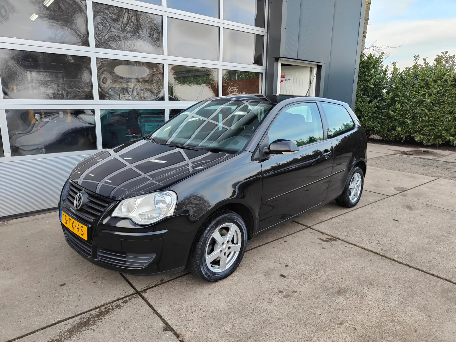 Volkswagen Polo (2007) — foto 1