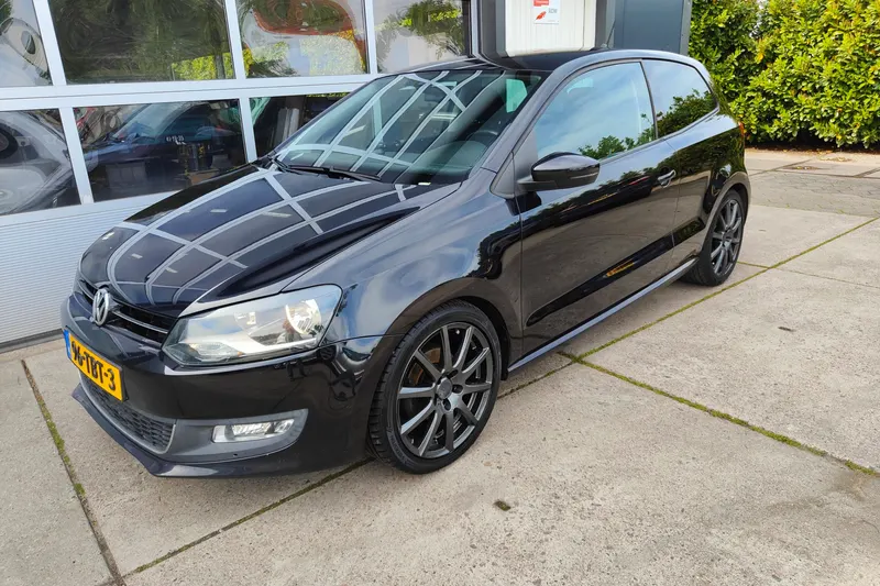 Volkswagen Polo (2012)