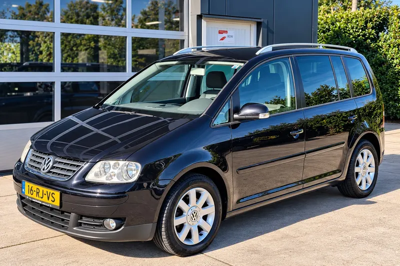 Volkswagen Touran (2005)