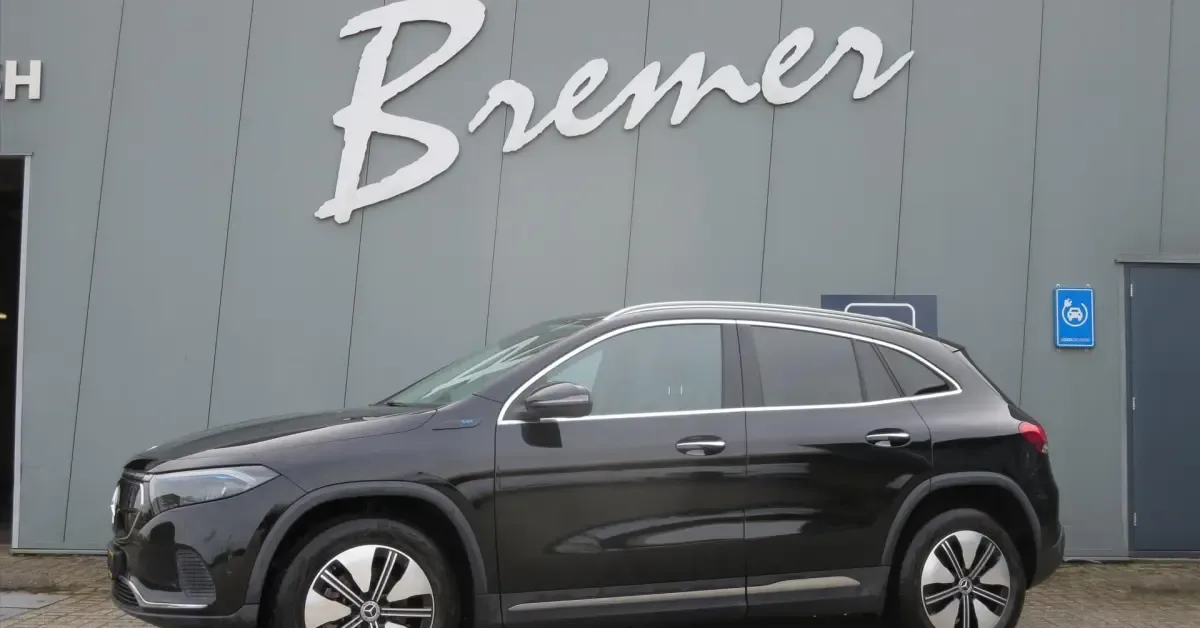 Mercedes-Benz EQA (2021) — foto 1