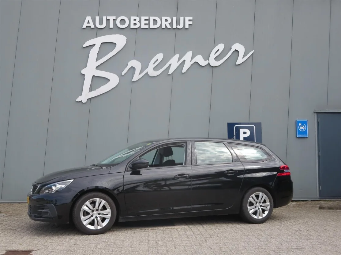 Peugeot 308 (2019) — foto 1
