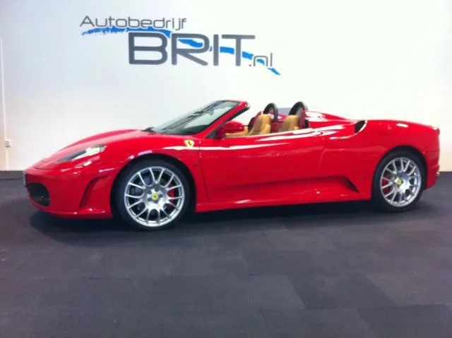 Ferrari F430 (0) — foto 1
