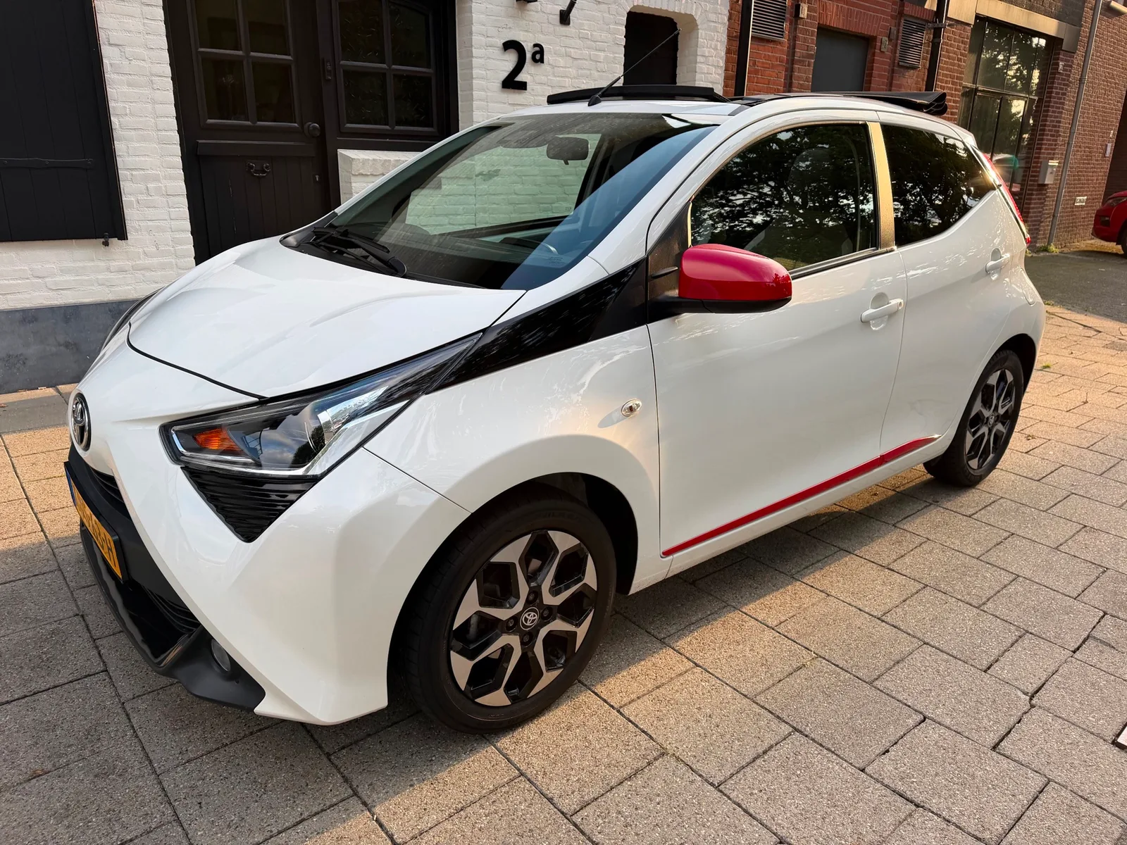 Toyota Aygo (2020) — foto 1