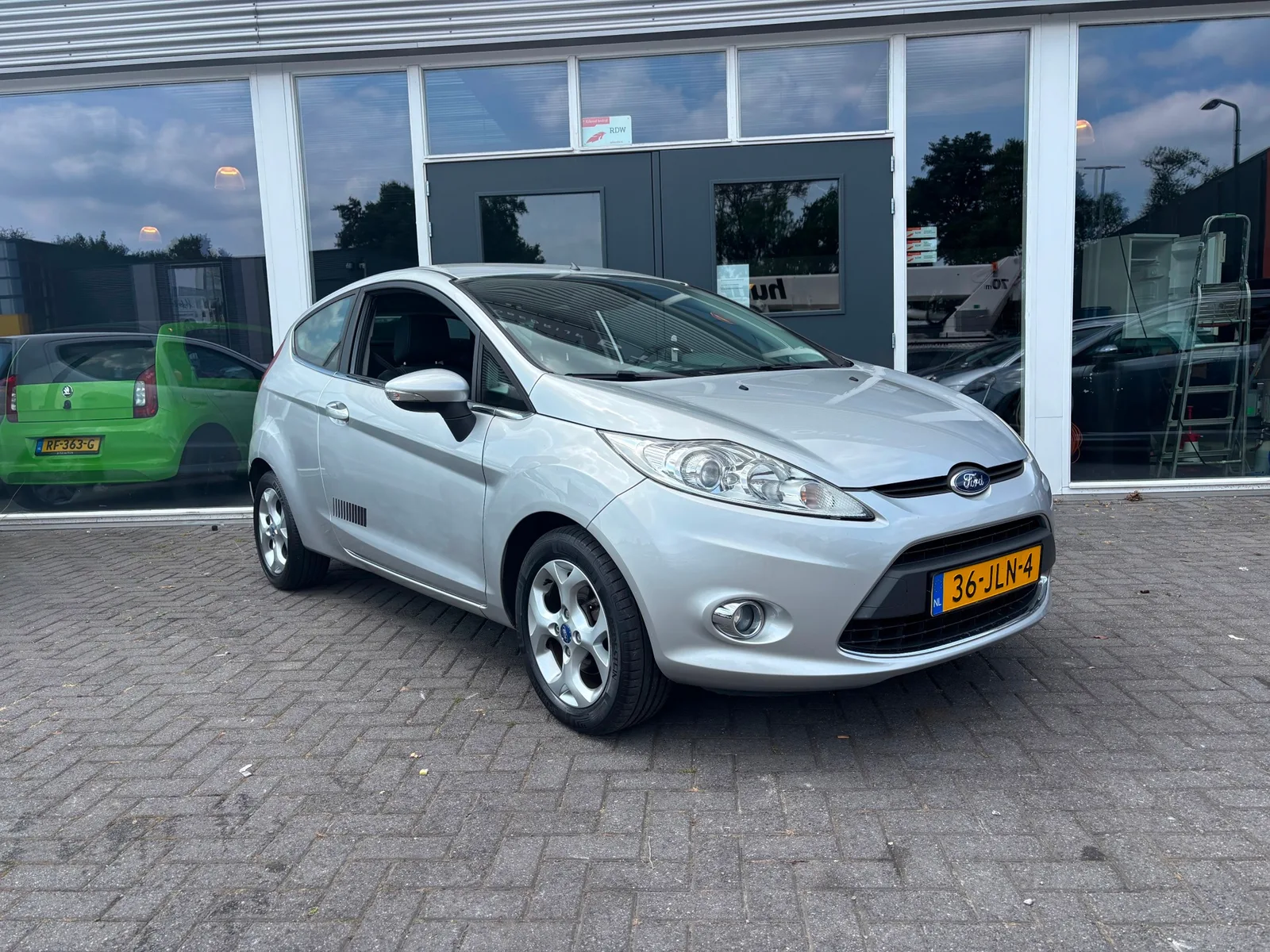 Ford Fiesta (2009) — foto 1