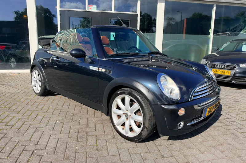 MINI Cabrio (2009)