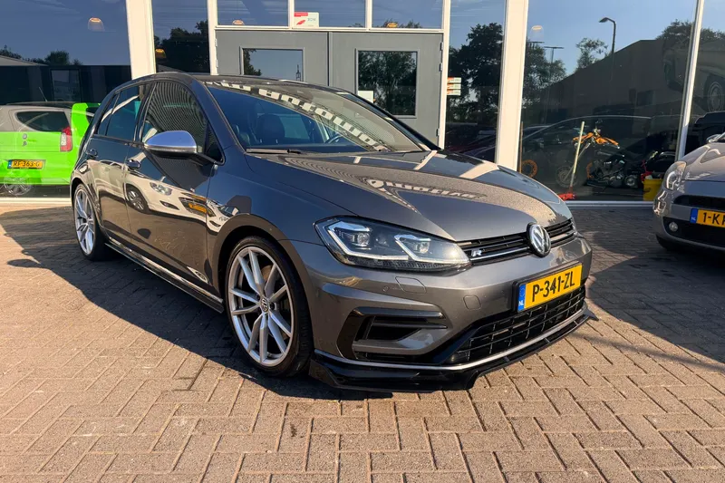 Volkswagen Golf (2017)