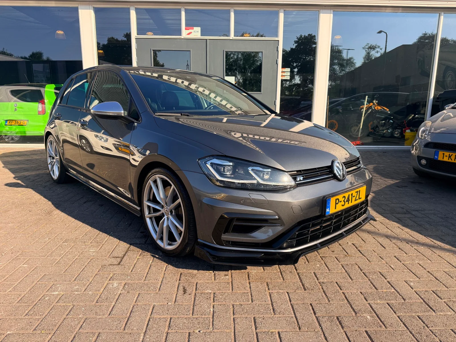 Volkswagen Golf (2017) — foto 1