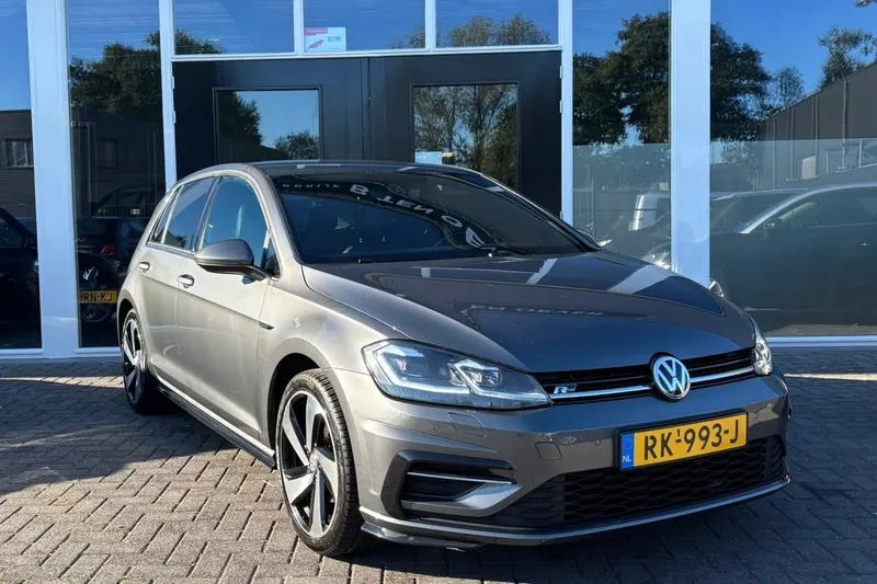 Volkswagen Golf (2017)