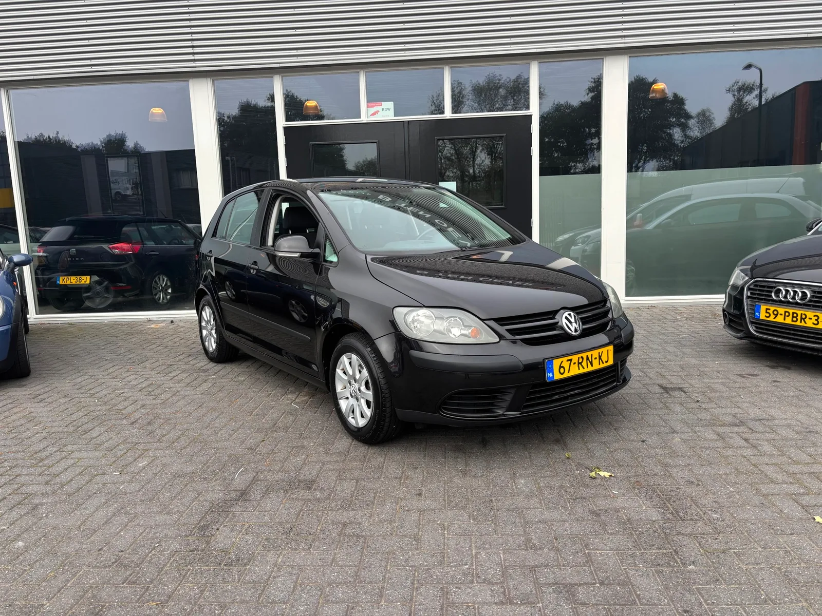 Volkswagen Golf Plus (2005) — foto 1