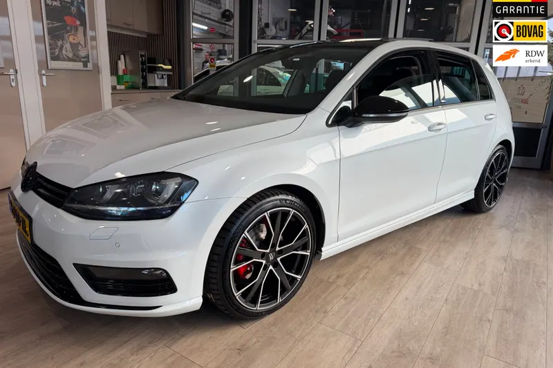 Volkswagen Golf (2016)