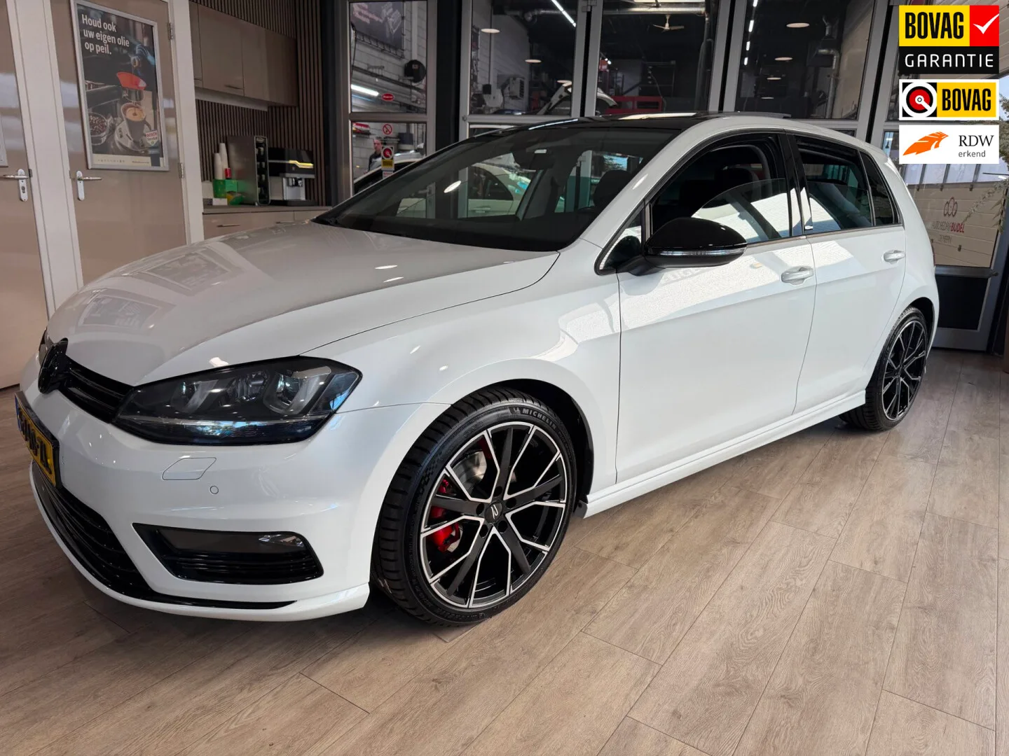 Volkswagen Golf (2016) — foto 1