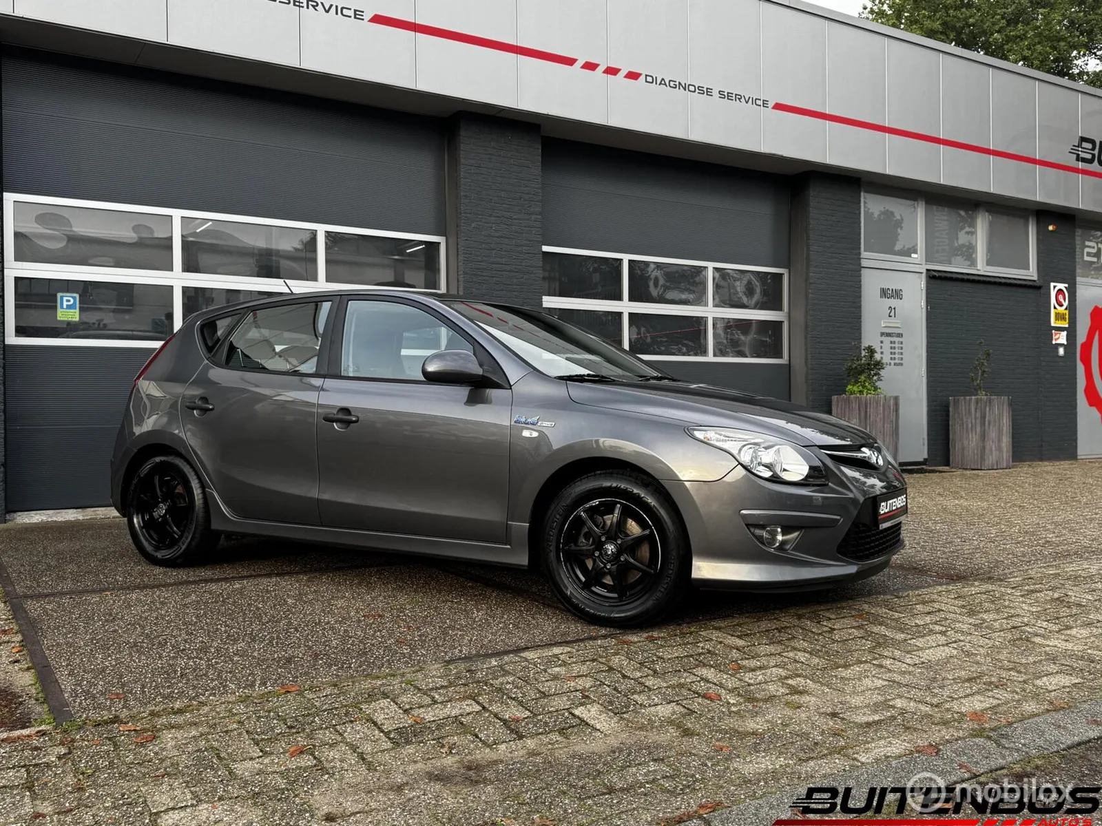 Hyundai i30 (2011) — foto 1