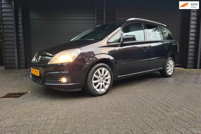 Opel Zafira (2006)