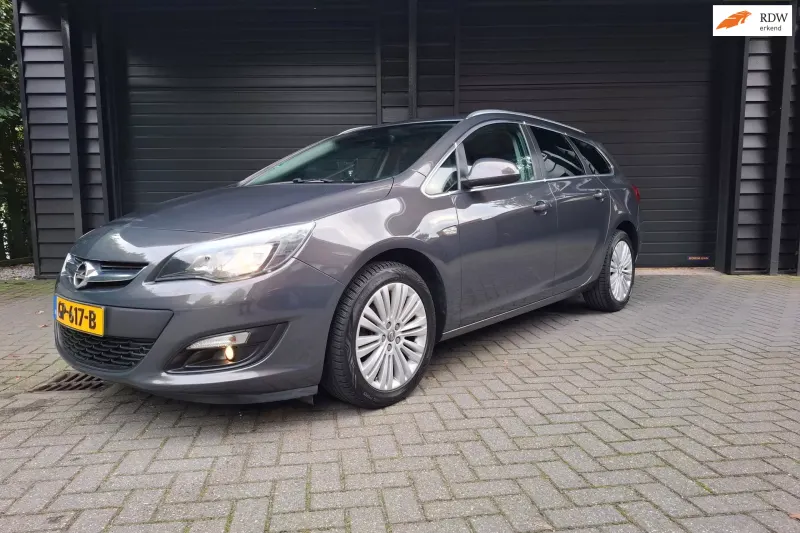 Opel Astra (2015)