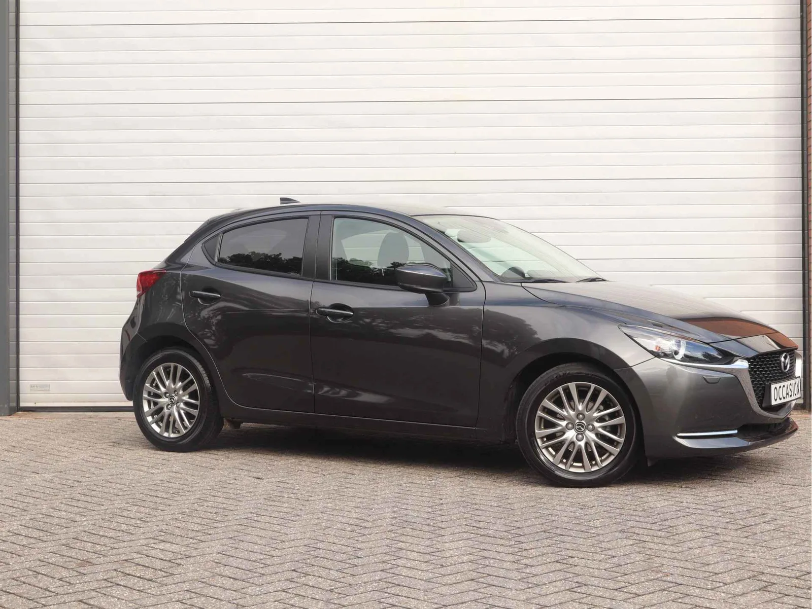 Mazda 2 (2020) — foto 1