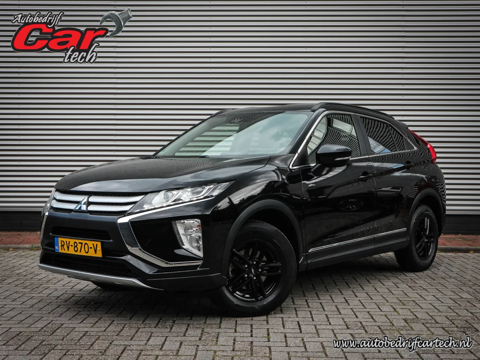 Mitsubishi Eclipse Cross (2018) — foto 1