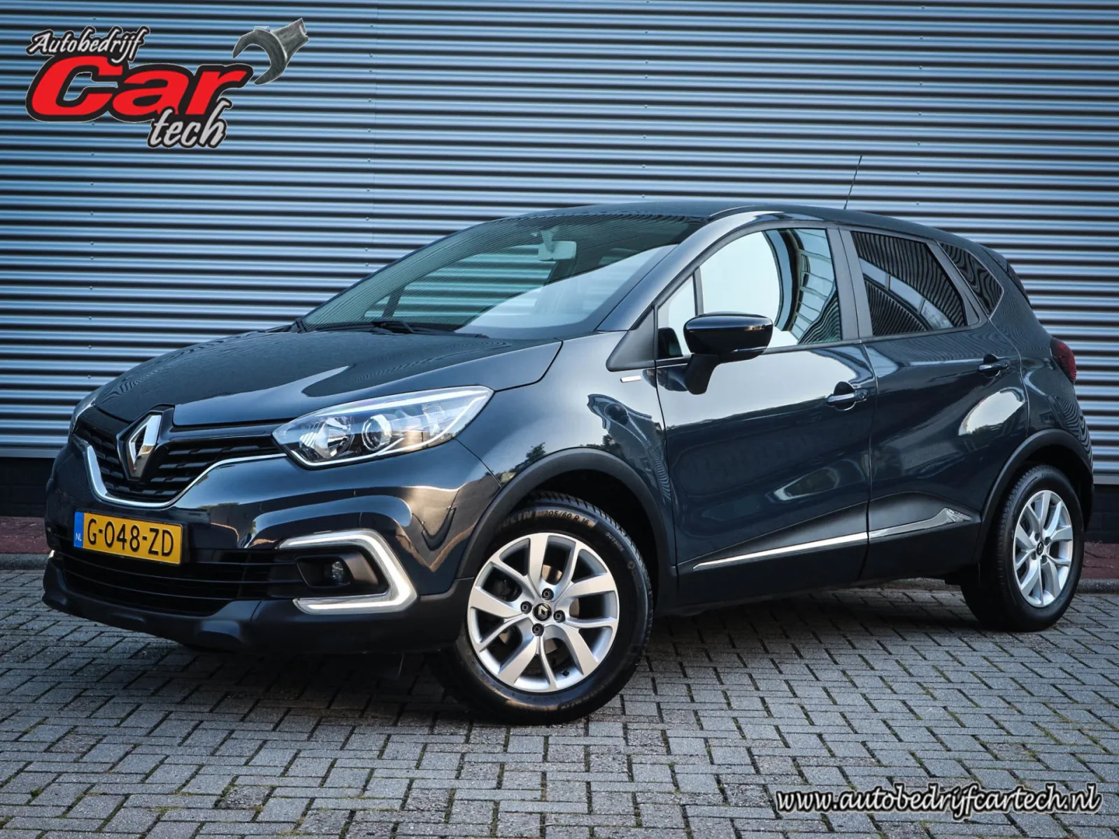Renault Captur (2019) — foto 1