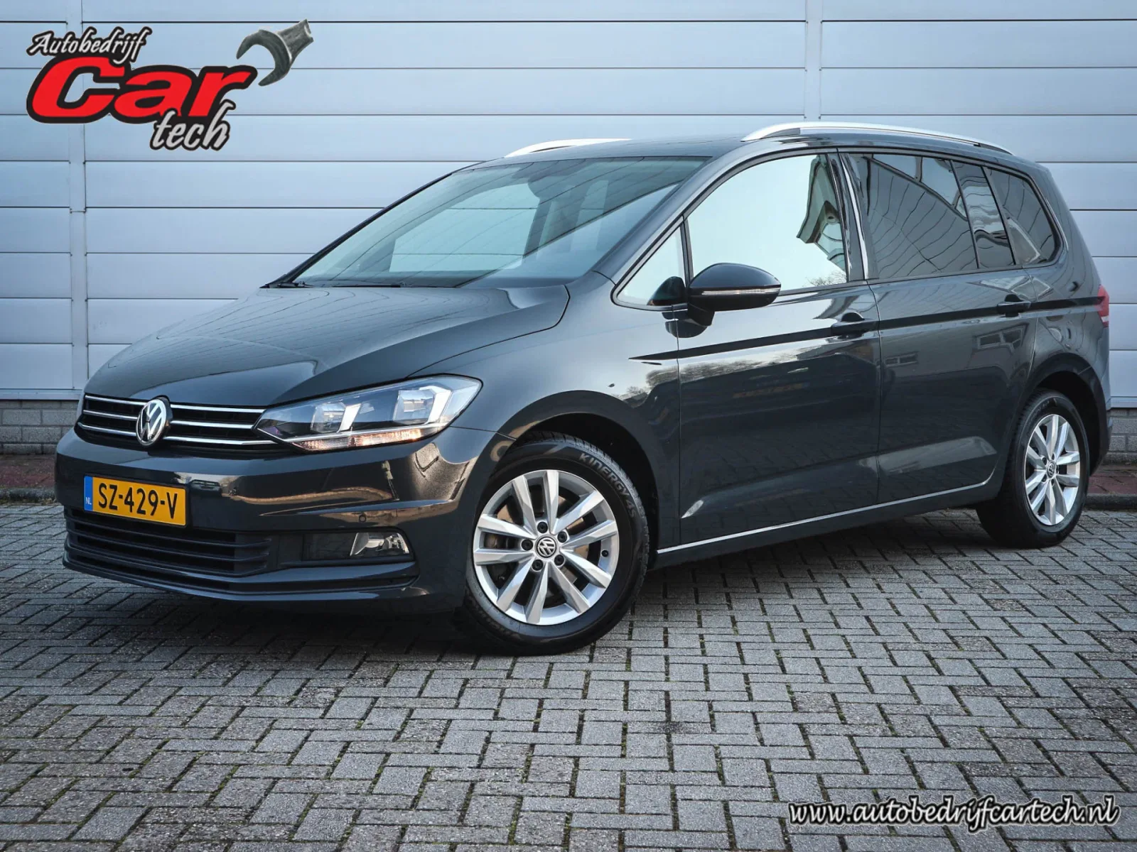Volkswagen Touran (2018) — foto 1