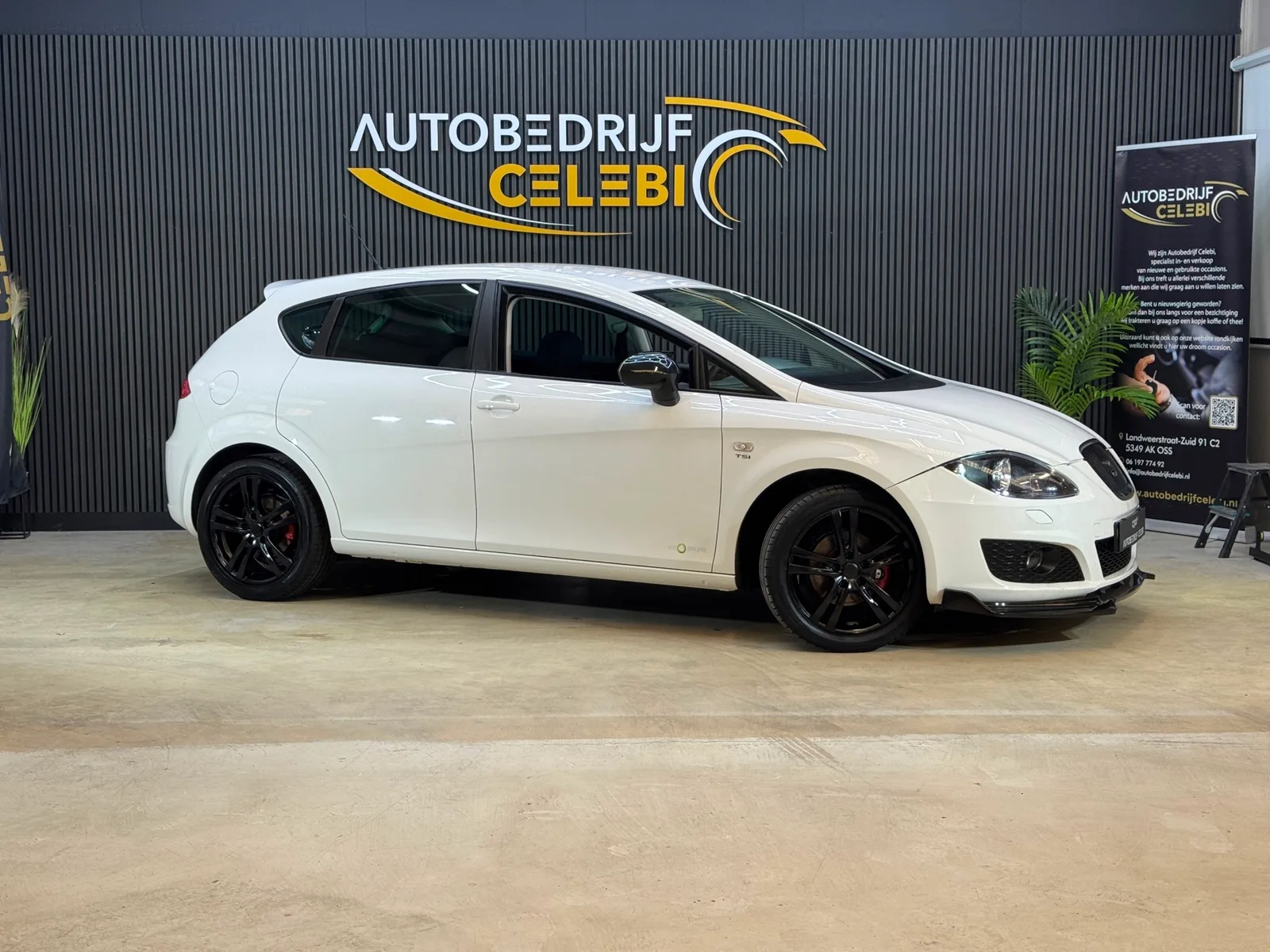 SEAT Leon (2013) — foto 1