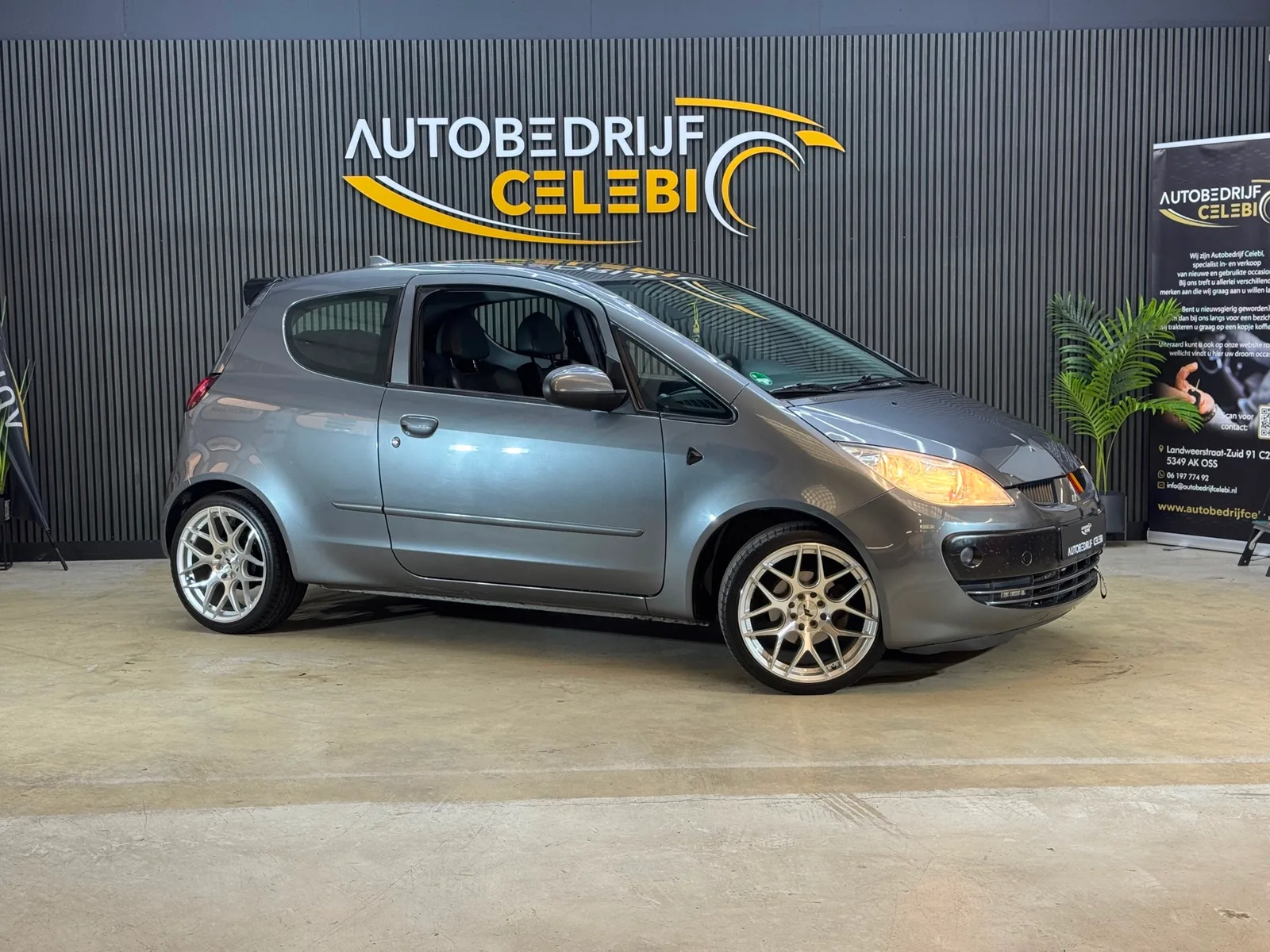 Mitsubishi Colt (2006) — foto 1