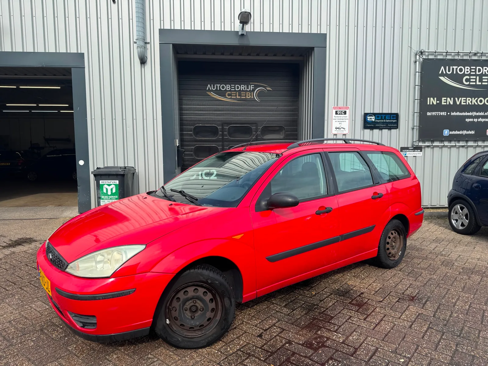 Ford Focus (2003) — foto 1