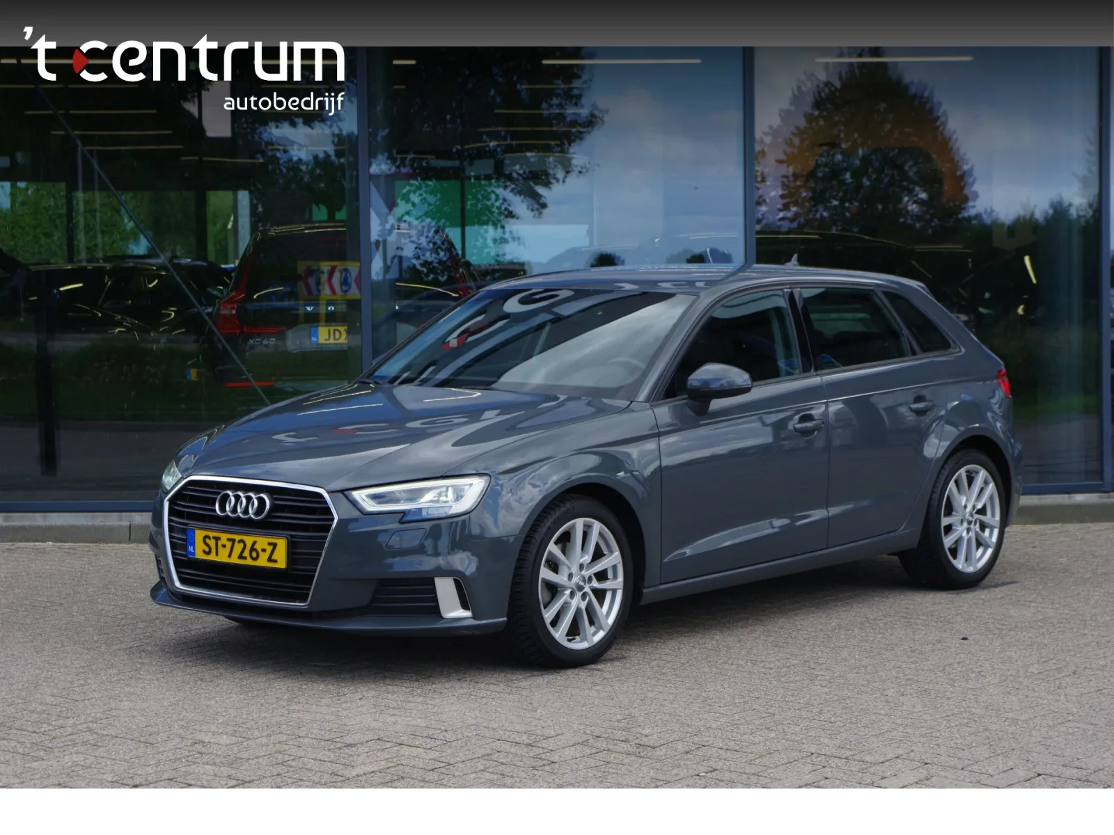 Audi A3 (2018) — foto 1
