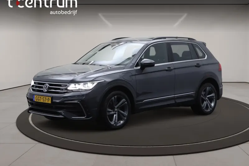 Volkswagen Tiguan (2023)