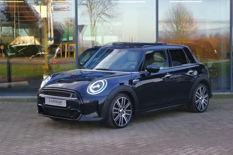 MINI Mini (2021)